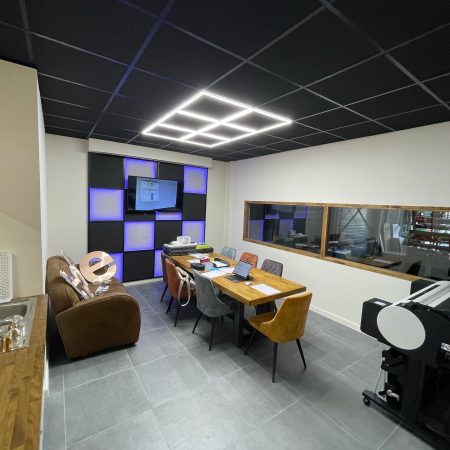 194F49D7-6D60-4BDD-8120-572BE3F2964B